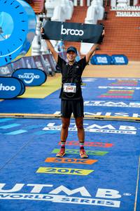 BIB: 5142
                            <button type="button" onclick="openModal(22753387)" class="btn btn-primary btn-sm float-right btn-popup" data-toggle="modal" data-target=".modal-high-quality">
                        <i class="fas fa-shopping-cart"></i> Add to Cart
                    </button>
                                            <button type="button" onclick="isThisMe(22753387, true)" class="btn btn-success btn-sm float-right btn-popup btn-isme hidden" data-toggle="tooltip" data-placement="bottom" title="นี่คือรูปของคุณใช่ไหม คลิกที่นี่เพื่อเอาเข้าอัลบั้ม">
                        <i class="fas fa-plus"></i> Add to album
                    </button>
                    <button type="button" onclick="isThisMe(22753387, false)" class="btn btn-warning btn-sm float-right btn-popup btn-isnotme hidden">
                        <i class="fas fa-ban"></i> Remove from album
                    </button>